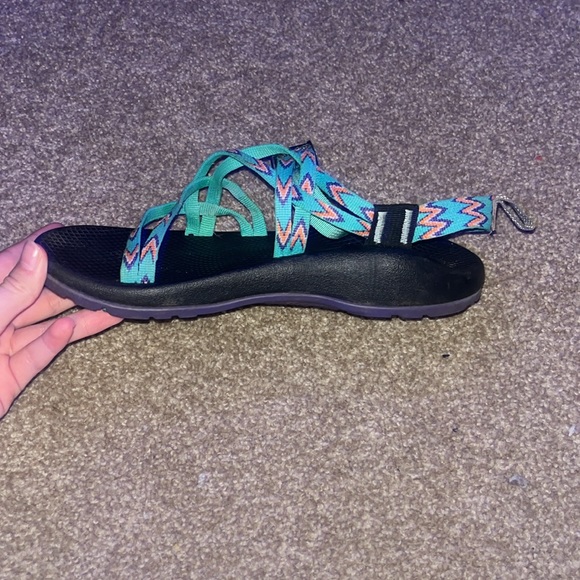 Woman’s ZX Chaco sandals. - Picture 3 of 5